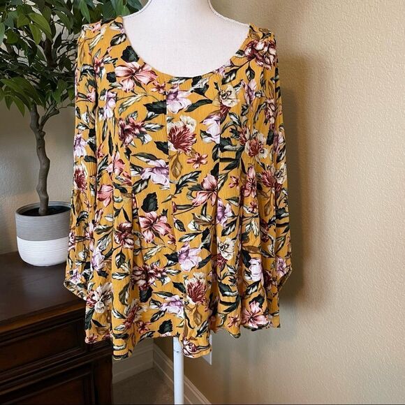 Torrid Golden Yellow Floral Crinkle Gauze Fit And Flare Top Blouse Spring 0X - Picture 2 of 3